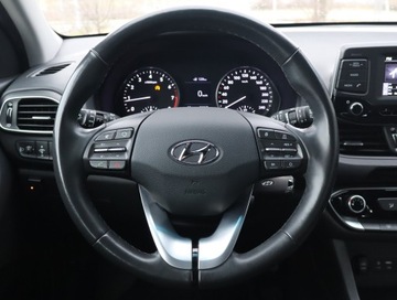 Hyundai i30 III Hatchback 1.4 MPI 100KM 2019 Hyundai i30 1.4 CVVT, Salon Polska, Serwis ASO, zdjęcie 15