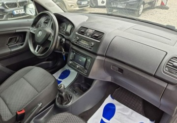 Skoda Roomster Mikrovan Facelifting 1.6 TDI CR DPF 105KM 2015 Skoda Roomster Bogata wersja 1.6 Diesel 105KM, zdjęcie 14