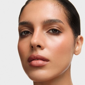 Карандаш для губ Velvet Define LIGHT NUDE 67 INGLOT