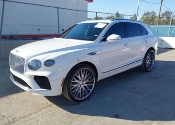 Bentley Bentayga 2021 Bentley Bentayga 2021r., V8, 4L, od ubezpieczalni 4.0 Benzyna 550KM, zdjęcie 2