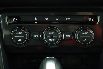 Volkswagen Tiguan Allspace SUV 1.5 TSI EVO 150KM 2019 VW Tiguan Allspace 1.5 TSI, Salon Polska, Automat, zdjęcie 9