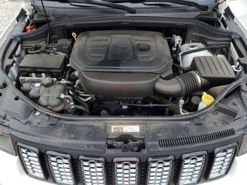 Jeep Grand Cherokee IV 2021 Jeep Grand Cherokee Laredo 2021 3.6l 3.6 Benzyna 293KM, zdjęcie 6