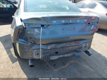 Volvo 2021 Volvo S60 T6 Momentum 2021 2.0l 2.0 Benzyna 330KM, zdjęcie 3