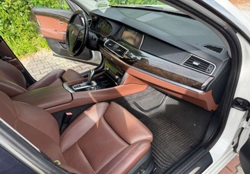 BMW Seria 5 F10-F11 Limuzyna 535i 306KM 2011 BMW 5GT BMW 5GT 535i xDrive Gran Turismo 3.0 Benzyna 306KM, zdjęcie 8