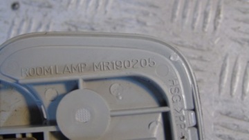 CITROEN C-CROSSER LAMPA POLSTROVÁNÍ MR190205