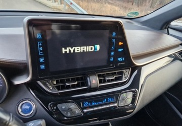 Toyota C-HR I Crossover 1.8 Hybrid 122KM 2017 Toyota C-HR 1,8 Hybrid Prestige Skora Kamera Navi 1.8 Hybryda 122KM, zdjęcie 22