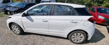 Hyundai i20 II 2017 Hyundai i20 122017r, 1.2 Benzyna LPG. Lekko uszkodzony przod. Jezdzi. VAT, zdjęcie 17