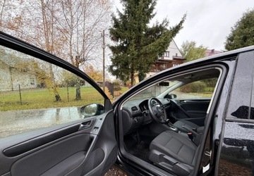 Volkswagen Golf VI Hatchback 5d 1.6 102KM 2009 Volkswagen Golf Volkswagen Golf VI 1.6 Comfortline DSG 1.6 BenzynaLPG, zdjęcie 13