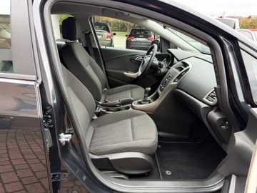 Opel Astra J Hatchback 5d 1.4 Twinport ECOTEC 100KM 2012 Opel Astra TYLKO125tyśkm SELECTION 2012 Klima 5D ZADBANA 1.4 Zwykła Benzyna, zdjęcie 30