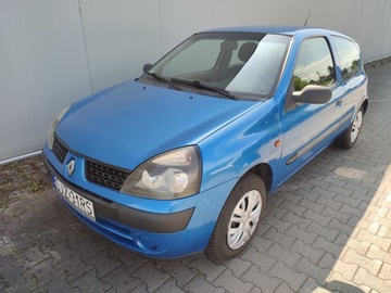 Renault Clio II Hatchback 1.2 i 16V 75KM 2001