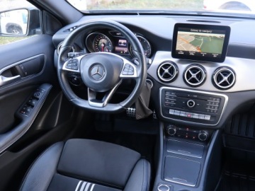 Mercedes Klasa A W176 Hatchback 5d Facelifting 200 156KM 2017 Mercedes A A 200, Automat, Skóra, Navi, Klima, zdjęcie 6