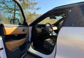 Land Rover Range Rover Velar SUV 2.0 SD4 240KM 2018 Land Rover Range Rover Velar Land Rover Velar pelna opcja 2.0 Diesel 240KM, zdjęcie 4
