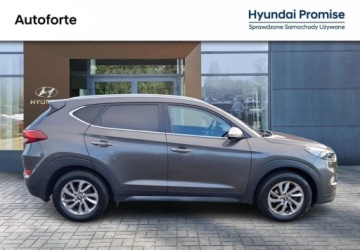 Hyundai Tucson III SUV 2.0 CRDI 136KM 2015 Hyundai Tucson 2.0 Crdi Style Salon PL 2.0 Diesel 136KM, zdjęcie 5