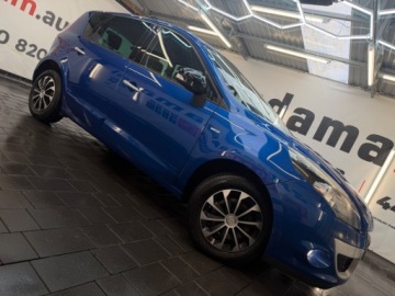 Renault Scenic III Van 1.4 TCe 16v 130KM 2011 Renault Scenic Duze ekonomiczne bezpieczne rodzinne auto w benzynie 1.4, zdjęcie 14