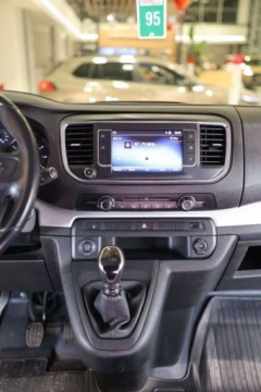 Toyota 2020 Toyota Proace Verso 1.5 D4-D Medium Business 1.5 Diesel 120KM, zdjęcie 22