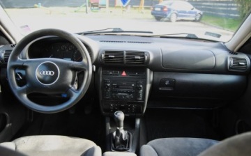 Audi A3 8L Hatchback 1.9 TDI PD 100KM 2001 Audi A3 Sportback 2001r, 1.9 TDI 110KM, ISOFIX, Klima, Sprawny, Dobrze utr, zdjęcie 8