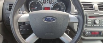 Ford C-MAX II 2010 Ford C-MAX 1.6 benz ,bezwypadek ,bogate wyposazenie 1.6 Benzyna 100KM, zdjęcie 12