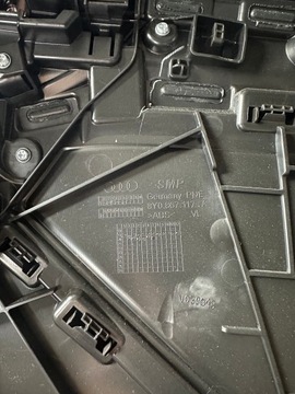 ОБИВКА ДВЕРИ СЛЕВА СПЕРЕДИ, AUDI A3 8Y