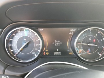 Maserati Levante 2022 Maserati Levante 2022, Modena, 3.0L, od ubezpieczalni 3.0 Benzyna 424KM, zdjęcie 9