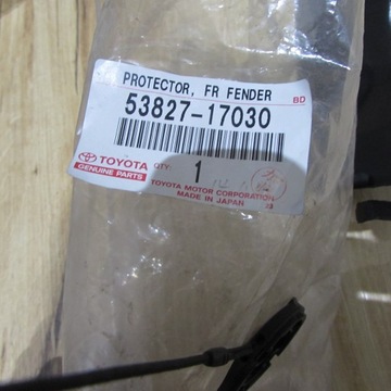 KRYT BLATNÍKU PŘEDNÍHO PRAVÁ STRANA TOYOTA MR2