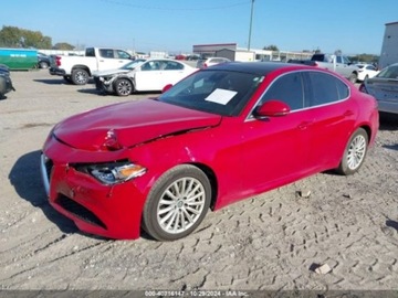 Alfa Romeo Giulia II Sedan Facelifting 2.0 Turbo 280KM 2021 Alfa Romeo Giulia 2021r., 2.0l, od ubezpieczalni 2.0 Benzyna 280KM, zdjęcie 2