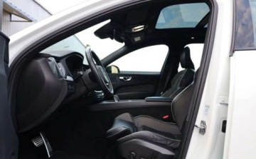 Volvo XC60 II 2021 Volvo XC 60 Volvo XC 60 T6 AWD Recharge Geartronic RDesign 2.0 253KM, zdjęcie 19