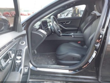 Mercedes Klasa S W223/V223 2022 Mercedes-Benz Klasa S 580 4Matic 2022 4.0 Benzyna 496KM, zdjęcie 10