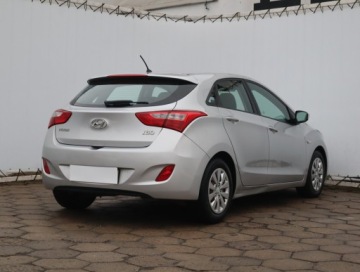 Hyundai i30 II Hatchback 5d 1.4 CRDi 90KM 2015 Hyundai i30 1.4 CRDi, Salon Polska, Serwis ASO, zdjęcie 4