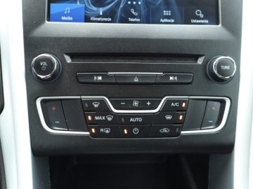 Ford Mondeo V Sedan 2.0 TDCi 150KM 2016 Ford Mondeo 2.0 TDCI, Salon Polska, Klima, zdjęcie 11