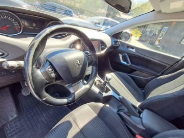 Peugeot 308 II SW Facelifting 1.5 BlueHDI 130KM 2018 PEUGEOT 308 SW II Salon Polska, 1.5 BlueHDi Active Manual, Po rozrządzie, zdjęcie 6