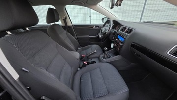 Volkswagen Jetta VI Sedan 1.2 TSI 105KM 2012 Volkswagen Jetta NIEMIECKA LIMUZYNA ZA NIEWIELKIE PIENIADZA 1.2 Benzyna, zdjęcie 11
