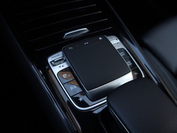 Mercedes Klasa B W247 Sports Tourer 1.3 B180  136KM 2019 Mercedes B B 180, Salon Polska, Automat, Skóra, zdjęcie 16