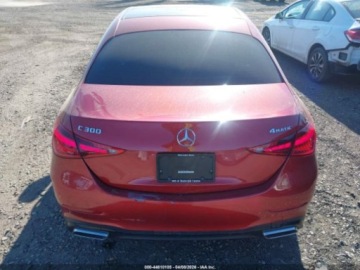 Mercedes Klasa C W206 2023 Mercedes-Benz Klasa C MERCEDES-BENZ C 300 4MATIC 2.0 Benzyna 255KM, zdjęcie 3