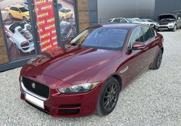 Jaguar XE Sedan 2.0 i4 240KM 2017 Jaguar XE XE 2.0 T BENZ 241 KM 2017r 146.000 km Warszawa VAT23 2.0, zdjęcie 1