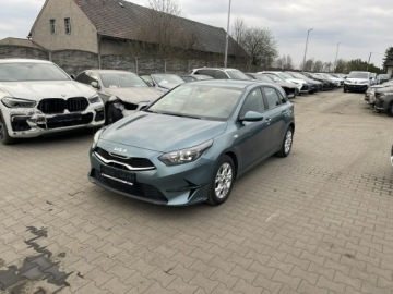 Kia Ceed III Hatchback Facelifting  1.0 T-GDI 120KM 2023 Kia Cee'd Podgrzewanie Kamera Line Asist, zdjęcie 4