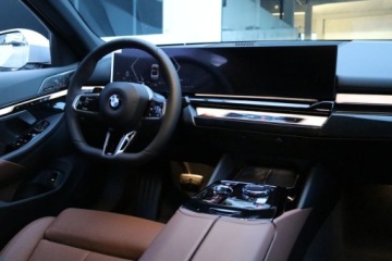 BMW Seria 5 G90-91 2025 BMW Seria 5 3.0 Diesel 303KM, zdjęcie 19