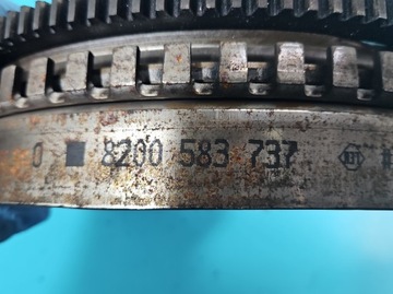 DVOUHMOTA KOLO DVOUHMOTNÉ SPOJKA RENAULT SCENIC II 1.9 DCI