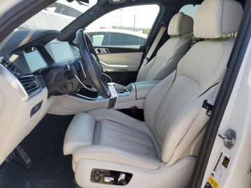 BMW X5 G05 2023 BMW X5 M50I 2023 4.4l 4.4 Benzyna 523KM, zdjęcie 7