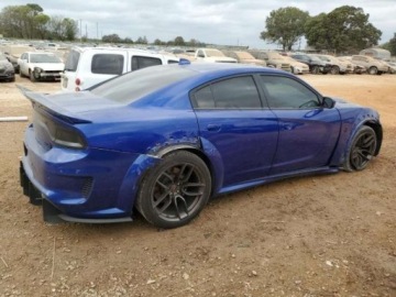 Dodge Charger VII 6.2 V8 717KM 2022 Dodge Charger Dodge Charger srt hellcat 6.2 Benzyna 717KM, zdjęcie 4