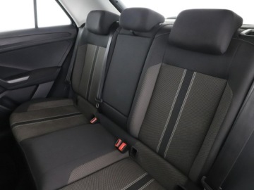 Volkswagen T-Roc I SUV 1.0 TSI 110KM 2021 Volkswagen T-Roc 1.0 TSI Style Climatronic Virtual, zdjęcie 16