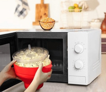 Силиконовая чаша для приготовления попкорна в микроволновке.
