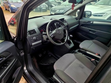 Opel Zafira C Tourer 1.8 Twinport ECOTEC 115KM 2011 OPEL ZAFIRA 7-Os LPG, zdjęcie 1