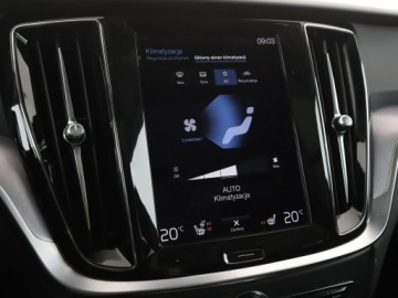 Volvo V60 II  2021 Volvo V60 mHEV automat full LED navi klima auto, zdjęcie 27