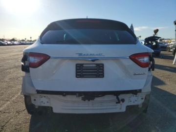 Maserati Levante 2017 Maserati Levante 2017 3.0 Benzyna 345KM, zdjęcie 2