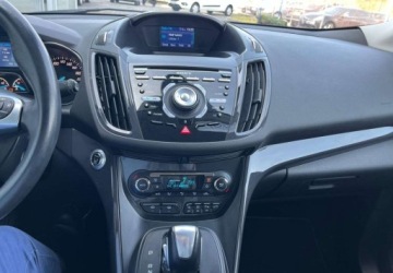 Ford Kuga II SUV 2.0 TDCi 150KM 2015 Ford Kuga Ford Kuga 2.0 TDCi 4WD Titanium 2.0 Diesel 150KM, zdjęcie 13