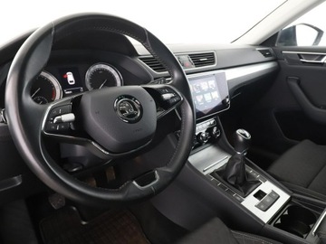Skoda Superb III Kombi Facelifting 2.0 TDI SCR 150KM 2020 Škoda Superb Skoda Superb GRATIS! Pakiet, zdjęcie 13