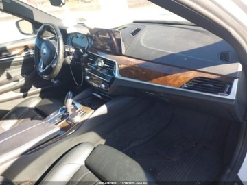 BMW Seria 5 G30-G31 2018 BMW Seria 5 540i XDrive 2018, 3.0L R-6 335KM, 4x4, od ubezpieczalni 3.0, zdjęcie 9