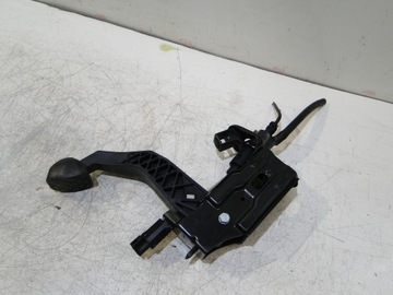 AUDI A2 1.4B 16V ПЕДАЛЬ НАСОСА СЦЕПЛЕНИЯ 8Z1721059