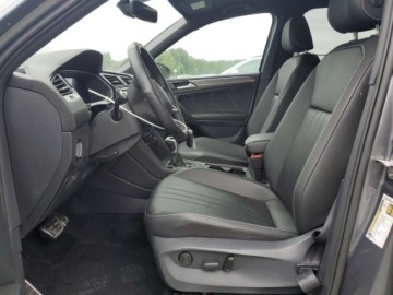 Volkswagen Tiguan II 2023 Volkswagen Tiguan SE R-Line Black 2023 2.0l 2.0 Benzyna 184KM, zdjęcie 7