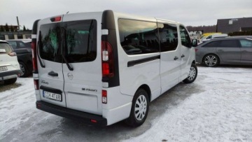 Opel Vivaro B Kombi Extra Long H1 2,9t 1.6 BiTurbo 125KM 2016 Opel Vivaro 1.6D 125KM L2H1 Klima Navi Temp Nawiewy Na tyl Kamera 157Tys G, zdjęcie 2
